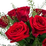 Букет из красных роз и гринбелла в Санкт-Петербурге - Фотография 5