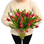Букет из красных тюльпанов в Санкт-Петербурге - Фотография 3