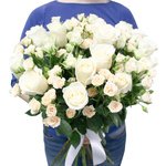 Букет белые розы, кустовые розы белые в Санкт-Петербурге - Фотография 4