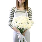 Букет из белых гвоздик в Санкт-Петербурге - Фотография 2 Букет из белых гвоздик в Санкт-Петербурге - Фотография 2