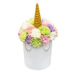 Шляпная коробка с разноцветными гвоздиками в Санкт-Петербурге - Фотография 3