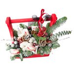 Новогодняя композиция в ящике с конфетами Рафаэлло, гранатом, шариками, шишками и другим декором в Санкт-Петербурге - Фотография 3