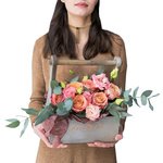 Розы Капучино и кружевной лизиантус в деревянном ящике в Санкт-Петербурге - Фотография 5 Розы Капучино и кружевной лизиантус в деревянном ящике в Санкт-Петербурге - Фотография 5