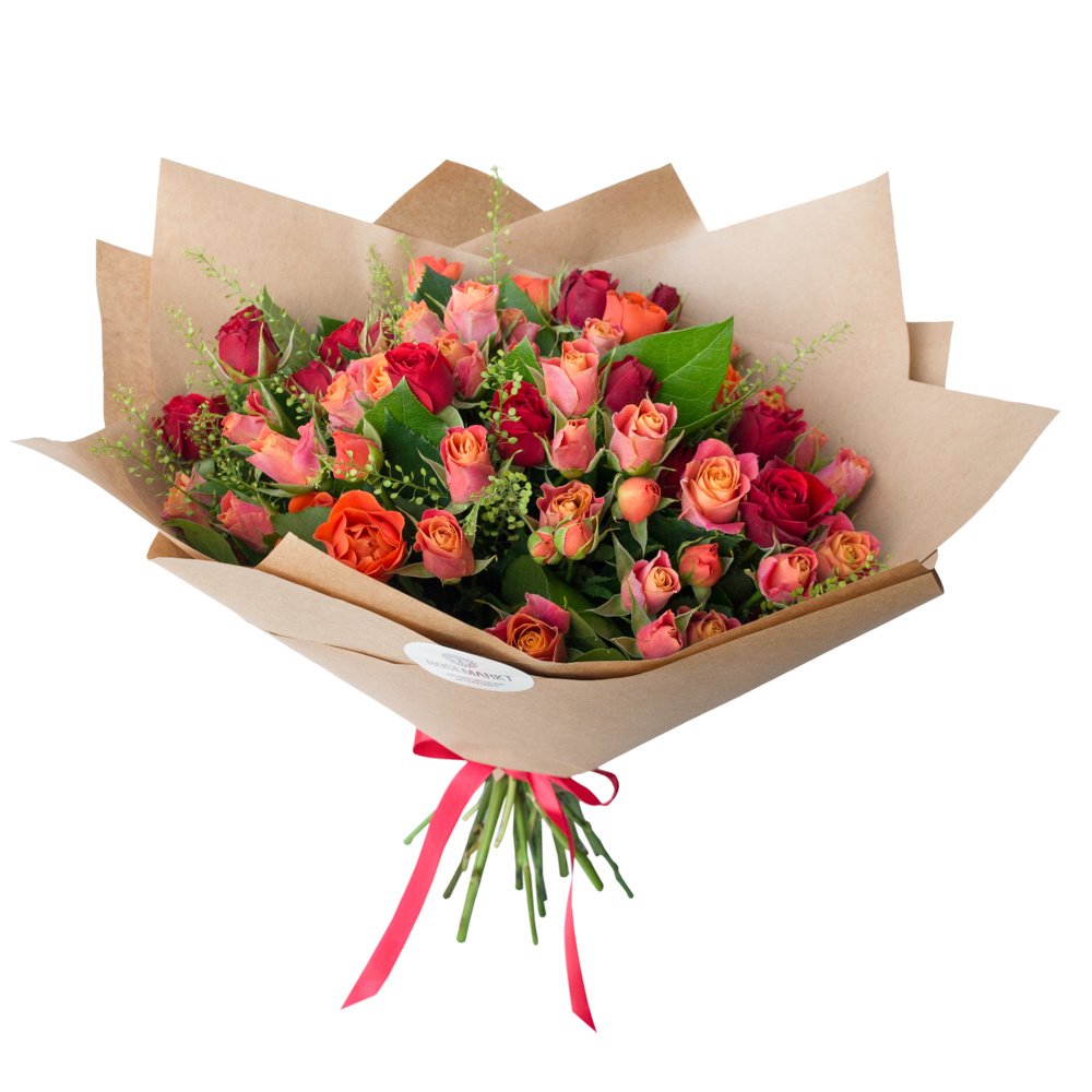 Доставка цветов недорого cvbaza. Букет розы кустовые 5 шт. Букет красных кустовых роз упаковка. Букет с кустовой розой.