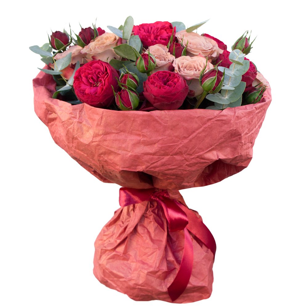 Катрин Денёв: пионовидные розы Рэд Пиано и розы Капучино