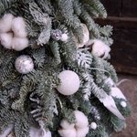 Купить новогоднюю ёлочку с шариками и хлопком - Фотография 3