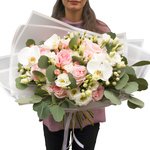 Очаровательный букет ароматнейшей пионовидной розой в Санкт-Петербурге - Фотография 1  Очаровательный букет ароматнейшей пионовидной розой в Санкт-Петербурге - Фотография 1