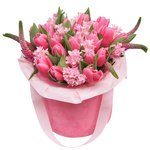 Розовые тюльпаны и гиацинты в бархатной шляпной коробке в Санкт-Петербурге - Фотография 2