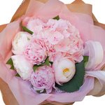 Букет из розовой гортензии и розовых пионов в Санкт-Петербурге - Фотография 2 Букет из розовой гортензии и розовых пионов в Санкт-Петербурге - Фотография 2