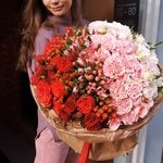 Букет в технике омбрэ с пионовидными розами в Санкт-Петербурге - Фотография 1