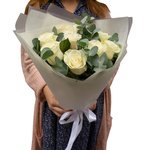 Букет 9 белых роз в Санкт-Петербурге - Фотография 1