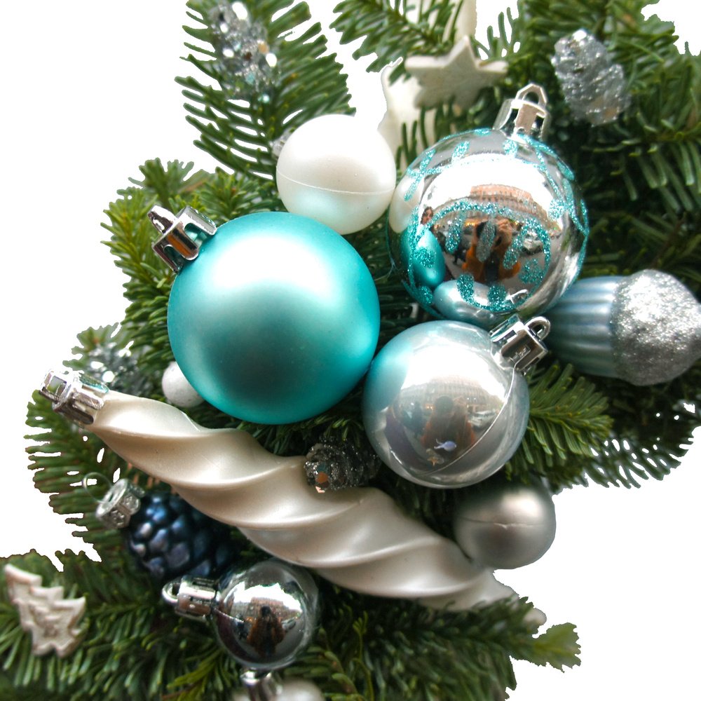 Рождественский венок №18: в скандинавском стиле с шариками