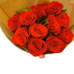 Букет 11 роз недорого с доставкой в Санкт-Петербурге - Фотография 3