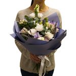 Букет цветов в кафе с доставкой в Санкт-Петербурге - Фотография 3