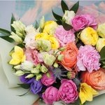 Букет Хихоньки да Хахоньки: розы, фрезии, лизиантусы (эустома), гвоздики и другие цветы с доставкой в Санкт-Петербурге - Фотография 2 Букет Хихоньки да Хахоньки: розы, фрезии, лизиантусы (эустома), гвоздики и другие цветы с доставкой в Санкт-Петербурге - Фотография 2