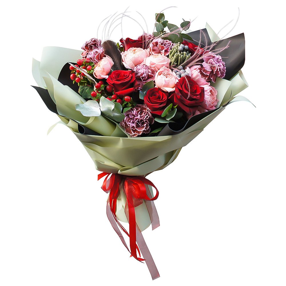 Дейзи: пионовидные розы, плоды гиперикума и брунии, пряный диантус