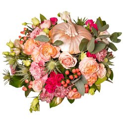 Букет «Цветы в золотой тыкве с пионовидными розами»