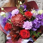 Ромола: хризантема, эустома, алые розы в Санкт-Петербурге - Фотография 3 Ромола: хризантема, эустома, алые розы в Санкт-Петербурге - Фотография 3