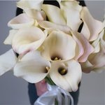 Белые каллы с доставкой в Санкт-Петербурге - Фотография 2 Белые каллы с доставкой в Санкт-Петербурге - Фотография 2