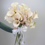 Белые каллы с доставкой в Санкт-Петербурге - Фотография 5 Белые каллы с доставкой в Санкт-Петербурге - Фотография 5