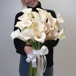 Белые каллы с доставкой в Санкт-Петербурге - Фотография 3 Белые каллы с доставкой в Санкт-Петербурге - Фотография 3