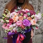 Театр теней: инжир, диантусы, пионовидные розы и другие цветы - Фотография 4