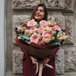 Букет цветов Флирт: герберы помпони, маттиола и эвкалипт с доставкой в Санкт-Петербурге - Фотография 3