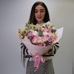 Французский пируэт: розовые ранункулюсы и лизиантус в Санкт-Петербурге - Фотография 8