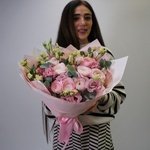 Французский пируэт: розовые ранункулюсы и лизиантус в Санкт-Петербурге - Фотография 5