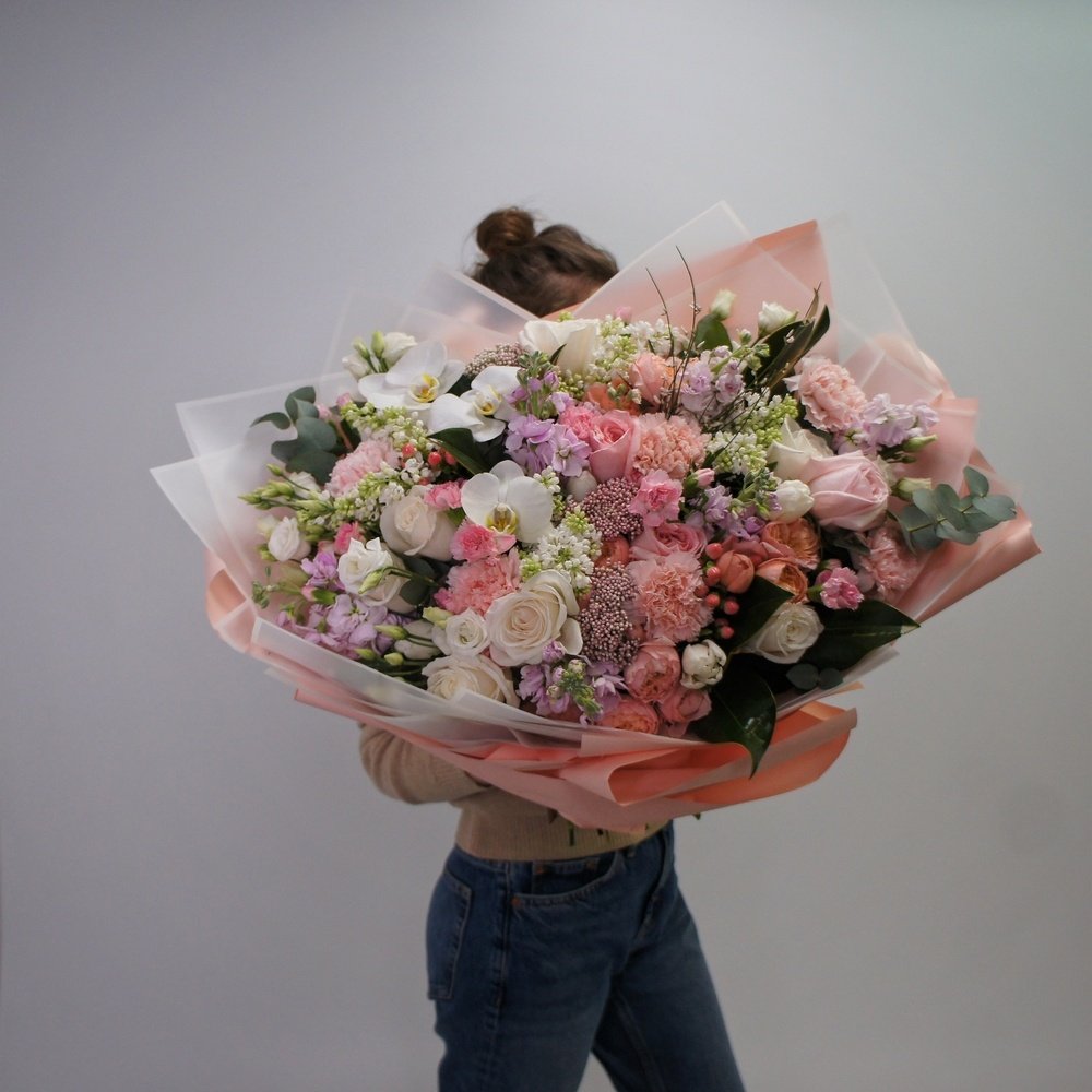 Пион-букет: нежный букет цветов за 27790