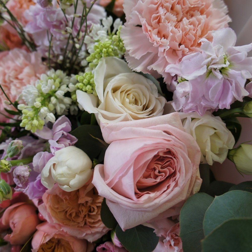 Пион-букет: нежный букет цветов за 27790