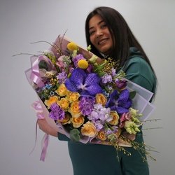 Букет Цветочный улёт: яркий букет цветов за 11245