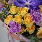 Цветочный улёт: яркий букет цветов за 5850 в Санкт-Петербурге. Доставка круглосуточно - Фотография 9