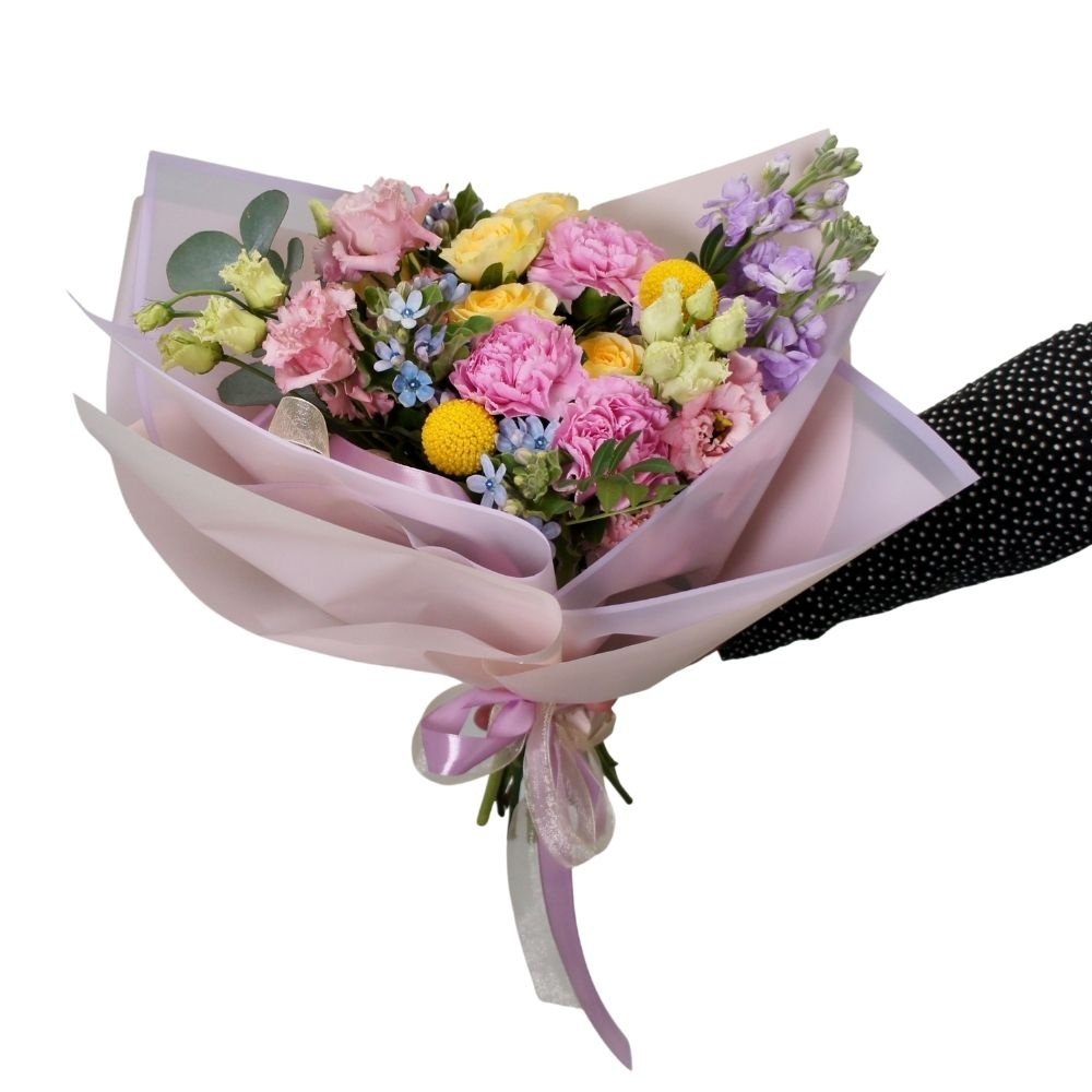 Цветочный улёт: яркий букет цветов за 10990