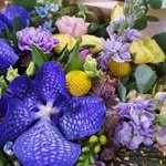 Цветочный улёт: яркий букет цветов за 7990 в Санкт-Петербурге - Фотография 3 Цветочный улёт: яркий букет цветов за 7990 в Санкт-Петербурге - Фотография 3