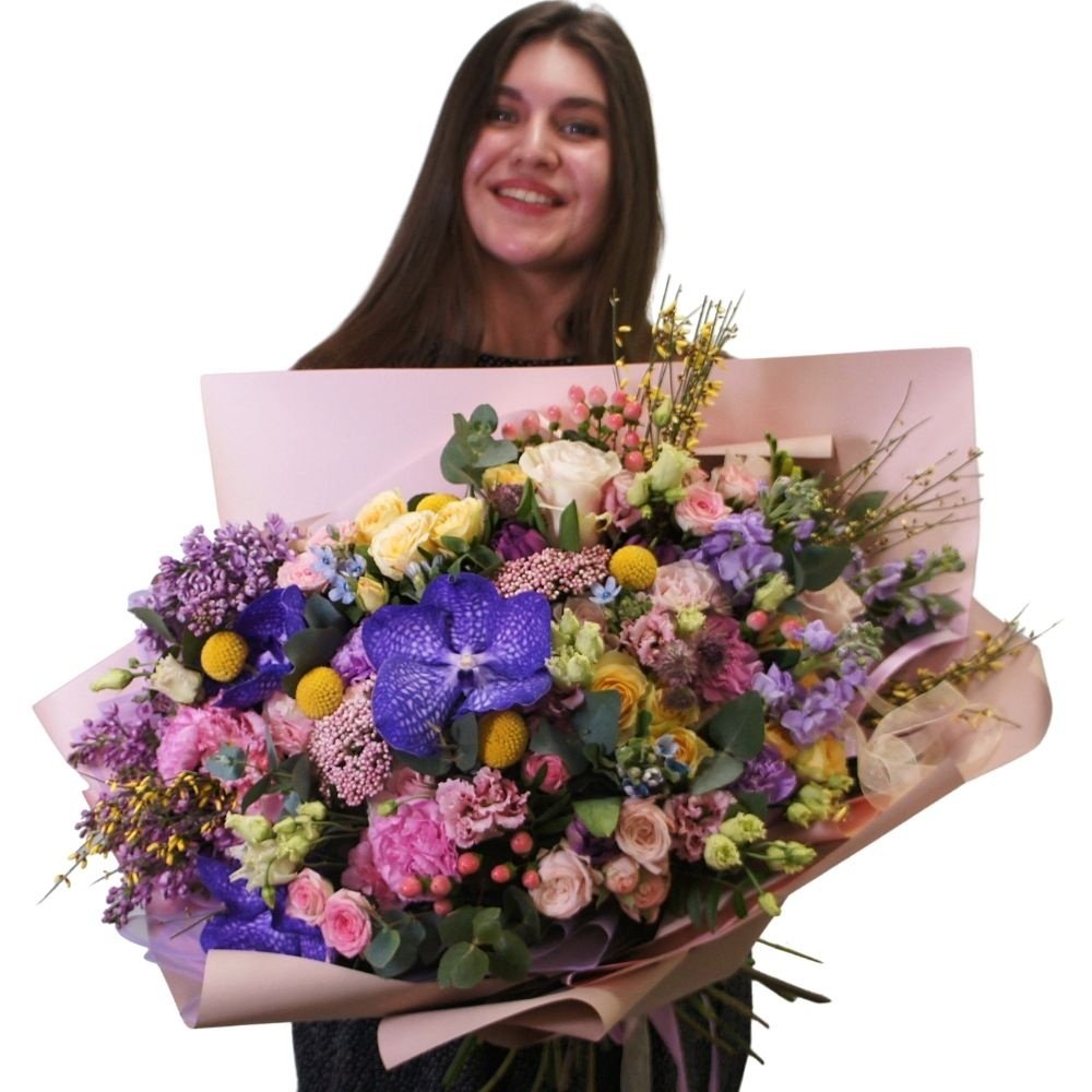 Цветочный улёт: яркий букет цветов за 37990