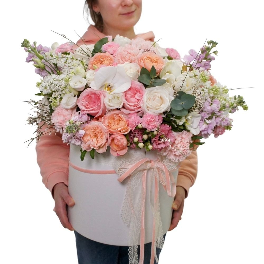 Боска: цветы в шляпной коробке