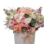 Боска: цветы в шляпной коробке за 18590. Доставка цветов круглосуточно. Сана-Петербург - Фотография 5