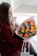 Очепятка: букет цветов со свободным составом. Доставка цветов любимым в Санкт-Петербурге - Фотография 5