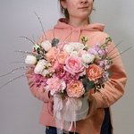 Боска: цветы в шляпной коробке за 6350 в Санкт-Петербурге - Фотография 7