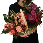 Баскета: корзина с цветами за 6350 в Санкт-Петербурге - Фотография 2