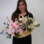 Баскета: корзина с пионовидными розами и другими цветами за 11999 в Санкт-Петербурге - Фотография 5