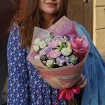 День 21: маленький букет цветов недорого с доставкой в Санкт-Петербурге круглосуточно - Фотография 1