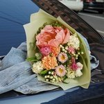 День 22: недорогой букет цветов с доставкой в Санкт-Петербурге круглосуточно - Фотография 1