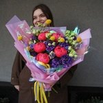 Я, ты, ночь, луна: коралловые пионы, космическая краспедия, загадочная эустома в Санкт-Петербурге - Фотография 12