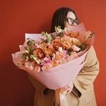 Букет для директора школы в персиковых оттенках в Санкт-Петербурге - Фотография 11