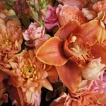 Букет для директора школы в персиковых оттенках в Санкт-Петербурге - Фотография 8