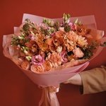 Букет для директора школы в персиковых оттенках в Санкт-Петербурге - Фотография 14