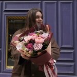 Бонни: пионовидные розы, ароматная маттиола, ваксфлаур и другие цветы в Санкт-Петербурге - Фотография 6