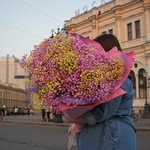 Ямайское облако: объёмный букет розовой и лимонной гипсофилы - Фотография 12